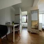 Czarny Jelen 3*