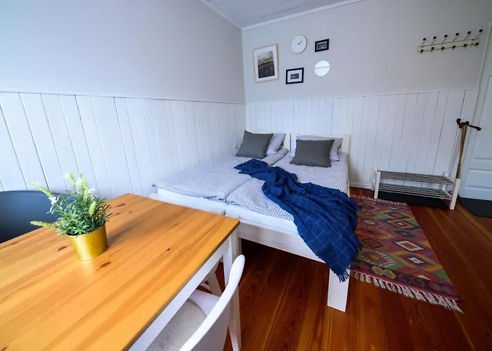 Czarny Jelen 스클라르스카포렘바